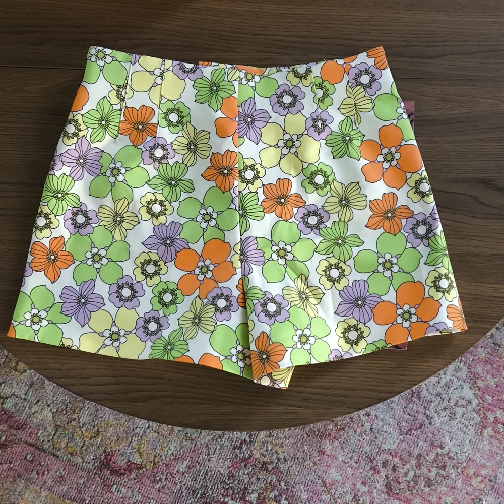Zara Skorts Orange Green Vibrant Floral Design